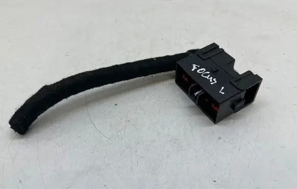 Ford Focus Seat wiring loom AB3914N003AA