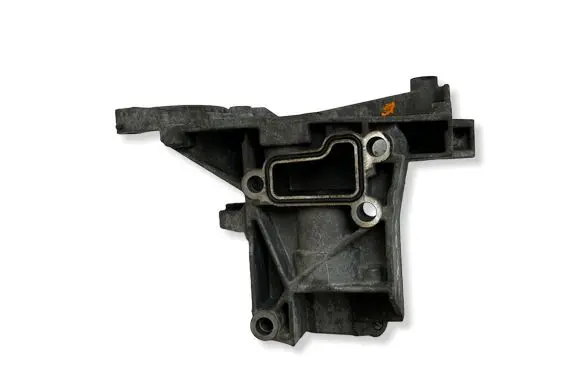 Audi A5 8T 8F Power steering pump mounting bracket 059145169AD