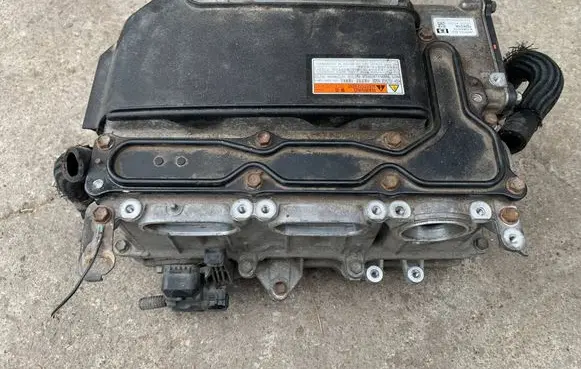 Toyota Prius (XW30) Voltage converter inverter G920047220 EJL247220A