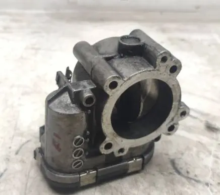 Mercedes-Benz E W211 Throttle valve A6420900070 0281002678
