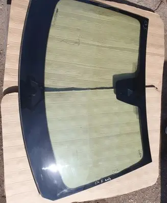 Citroen C4 III e-C4 Front windscreen/windshield window 2000000353517
