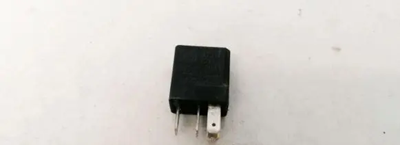 Fiat Stilo Other relay 46520411 B047