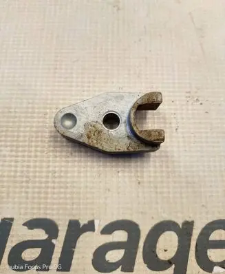 Volkswagen Polo V 6R Fuel Injector clamp holder 03P216 EHHN240