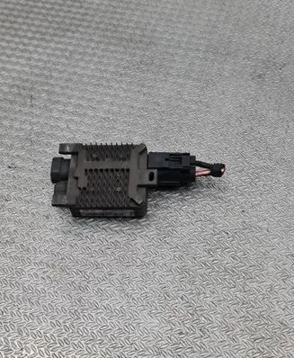 Volvo V60 Coolant fan relay 940009301 560002582911