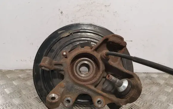 Jeep Grand Cherokee Rear wheel hub 04877112AC