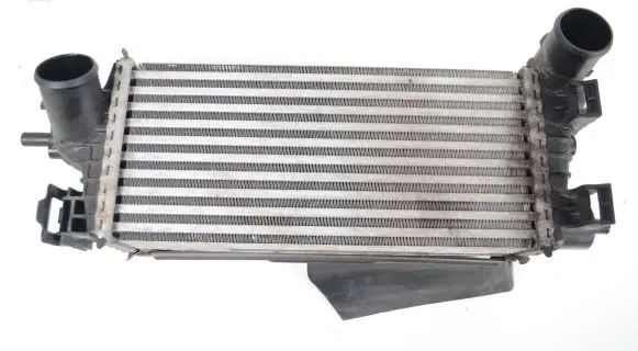 Ford Focus Intercooler radiator CV619L440VC