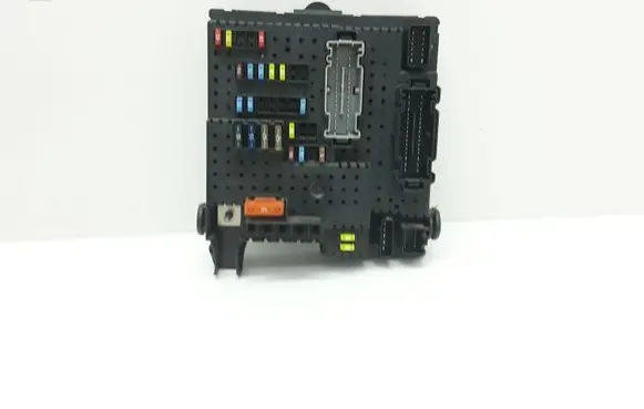 Volvo XC90 Fuse module 30786646