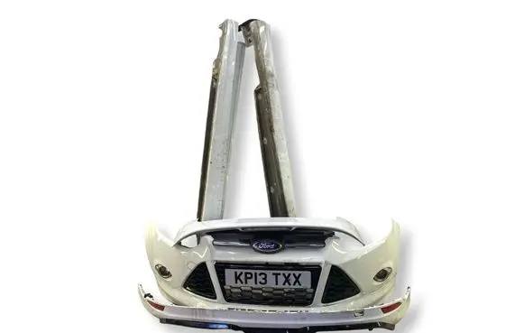 Ford Focus Complete body kit BM5JA10154A BM5JA10155A BM51A104C21AC
