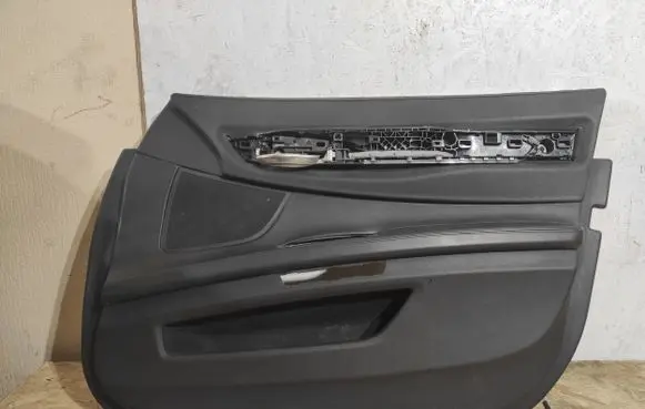 BMW 7 F01 F02 F03 F04 Front door card panel trim