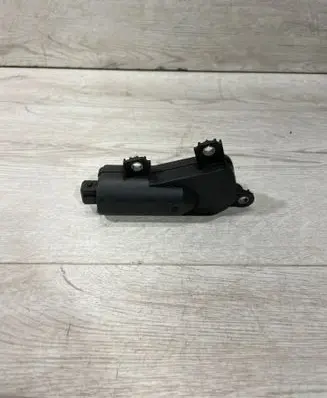 BMW 3 E90 E91 Intake manifold valve actuator/motor 7511383