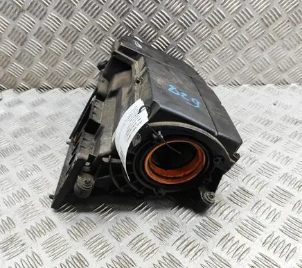 Mercedes-Benz CLK A209 C209 Air filter box A2710900901
