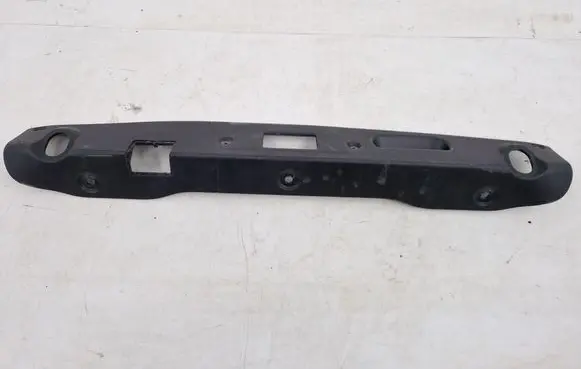 Mercedes-Benz E C207 W207 Other trunk/boot trim element A2077580702