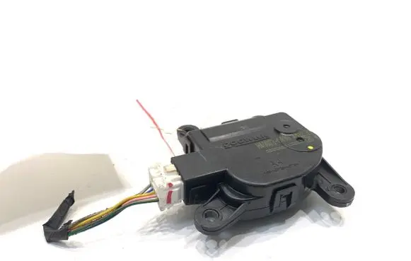 KIA Rio Air flap motor/actuator H400730890