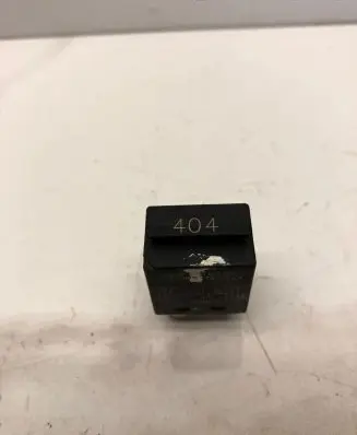 Audi A5 8T 8F Other relay 7M0951253C 4072672A