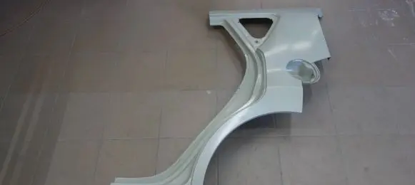 Rear quarter panel