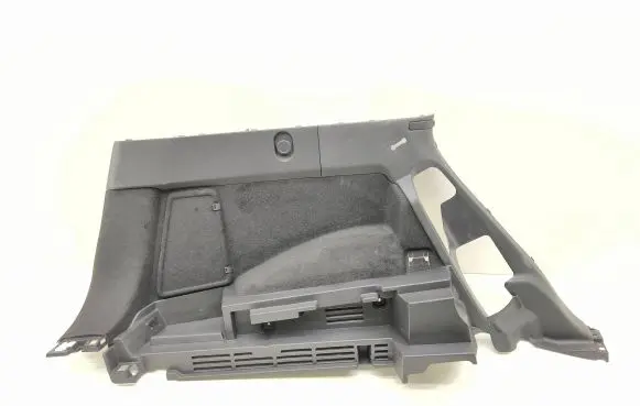 Trunk/boot lower side trim panel