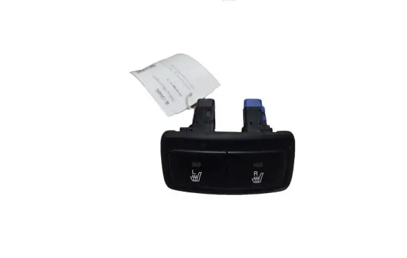 KIA Sportage Seat heating switch 621W05010