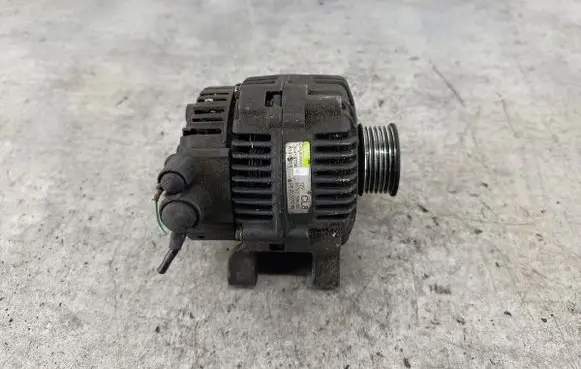 Peugeot Partner Generator/alternator 