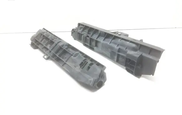 BMW 3 E90 E91 Radiator mount bracket 7524912 17107524912 7524914
