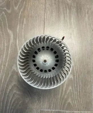Citroen C4 II Heater fan/blower 7015011002