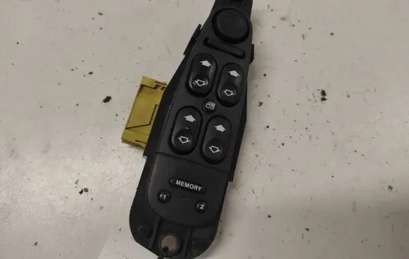 Jaguar S-Type Electric window control switch 2R8314540AD