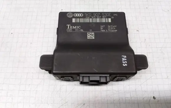 Volkswagen Golf V Other control units/modules 1K0907530E 1K0907951