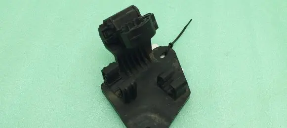 Volkswagen Sharan Other engine bay part 5N0820769B