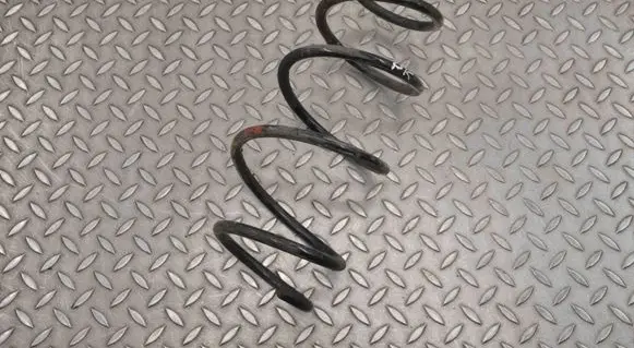 Toyota Prius (XW30) Front coil spring
