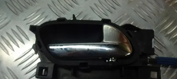 Peugeot 407 Rear door interior handle trim 