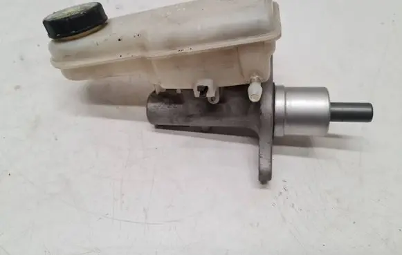 Smart ForFour I Master brake cylinder 32067272D 3055 7278