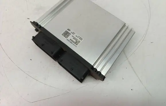 Hyundai Bayon Engine control unit/module ECU 3910607198 9001300219KF