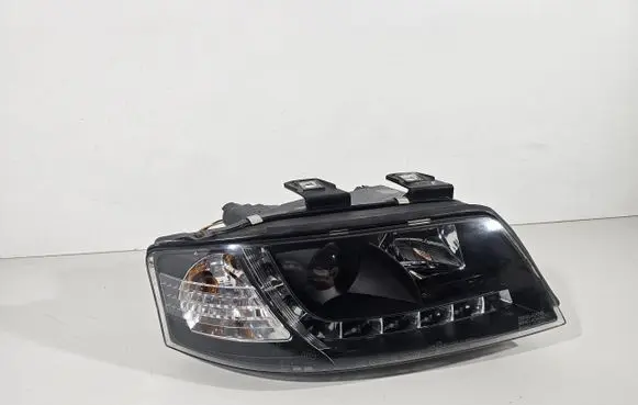 Audi A6 Allroad C5 Headlight/headlamp 32959475323585