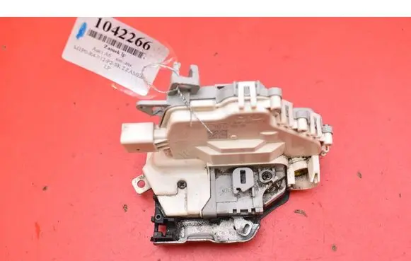 Audi A6 Allroad C7 Front door lock 8J1837015C