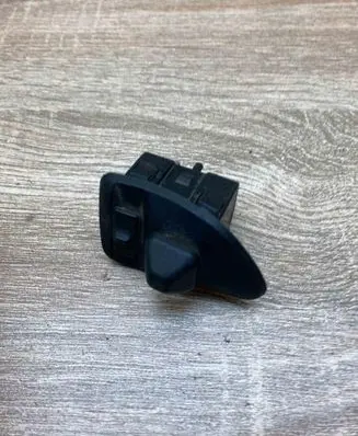 BMW 3 E36 Wing mirror switch 1387281 03200003