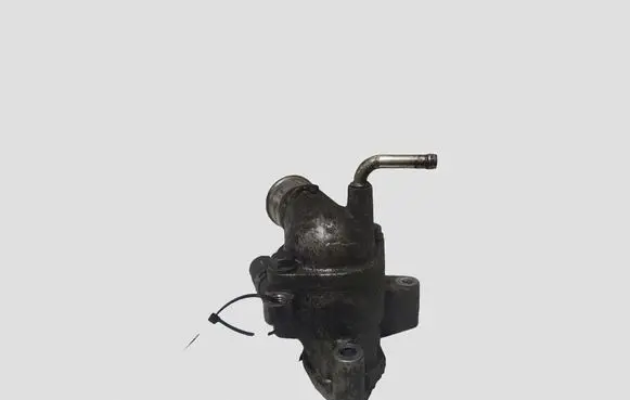 Opel Astra J Thermostat/thermostat housing