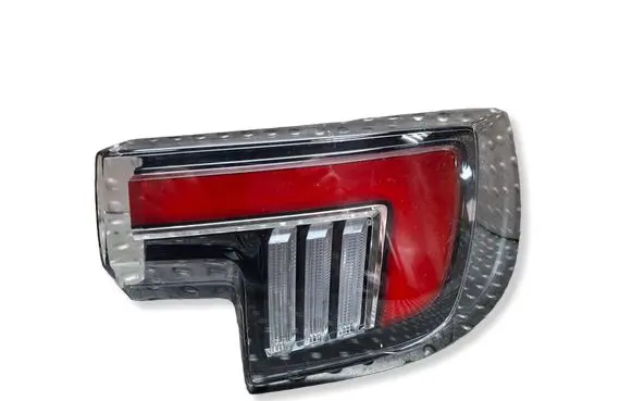 Opel Mokka B Rear/tail lights S27635194 9833721980