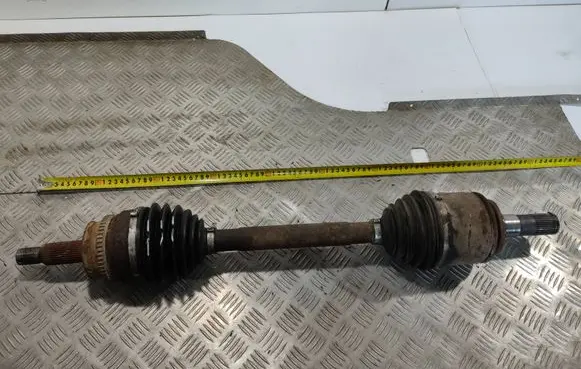 Mitsubishi Pajero Rear driveshaft