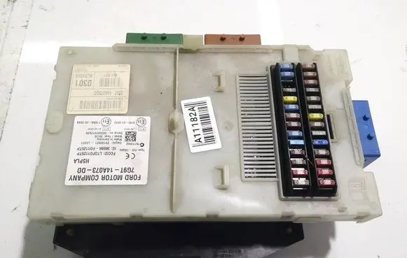 Ford Mondeo MK IV Fuse box set 7G9T14A073DD