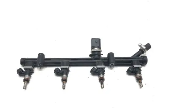 Volkswagen Tiguan Allspace Fuel main line pipe 06K133681E
