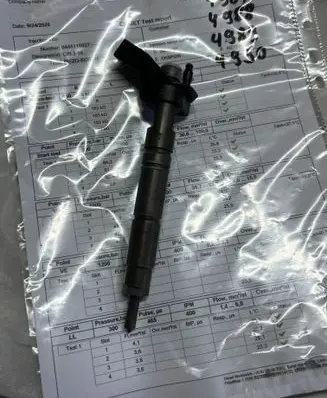 Mercedes-Benz E W211 Fuel injector A6420700587 0445115027 060622