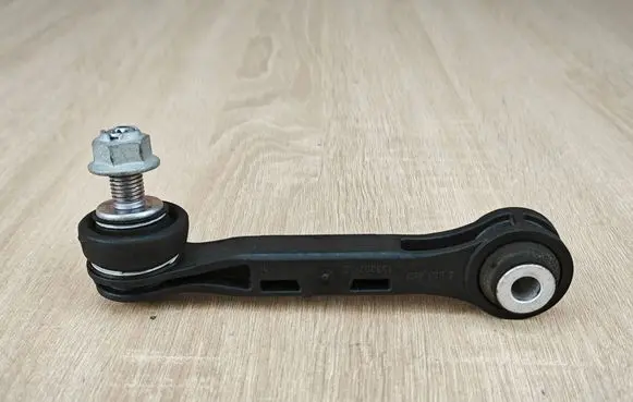 BMW 8 G16 Rear anti-roll bar/stabilizer link 6861482