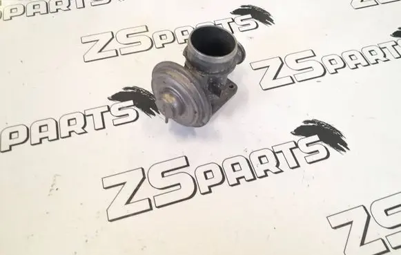 BMW 5 E39 EGR valve 7785452