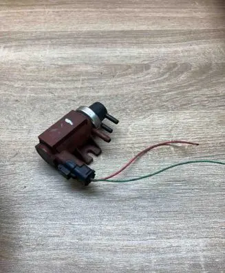 Citroen Xsara Picasso Vacuum pump 9652570180