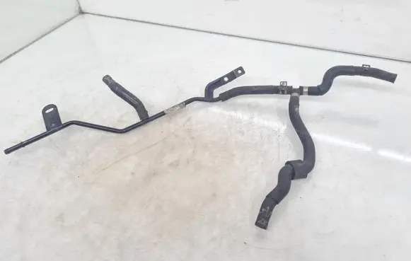 Engine coolant pipe/hose