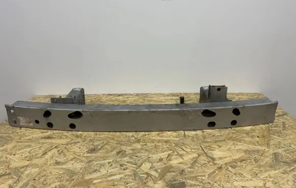 Jaguar XJ X350 Front bumper cross member