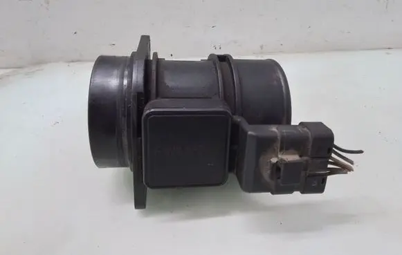 Renault Trafic II (X83) Mass air flow meter 5WK9620Z