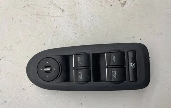 Ford Kuga I Electric window control switch 3s003188100 8m5t14a132ac