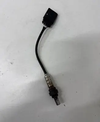 Volkswagen Polo Lambda probe sensor 03C906262