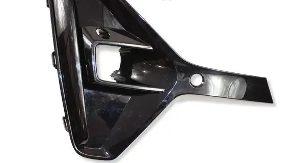 Opel Astra L Front bumper lower grill 9839195080