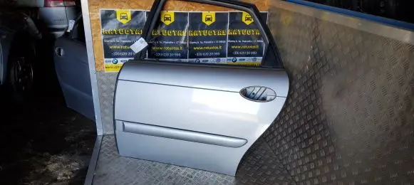 Citroen C5 Rear door EYCC